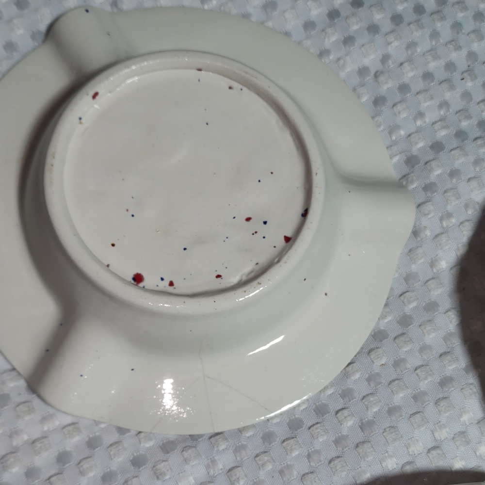 CERAMIC NWOT SPECKLED ROUND HOMEMADE ASHTRAYS. SET OF 3 - Picture 5 of 6